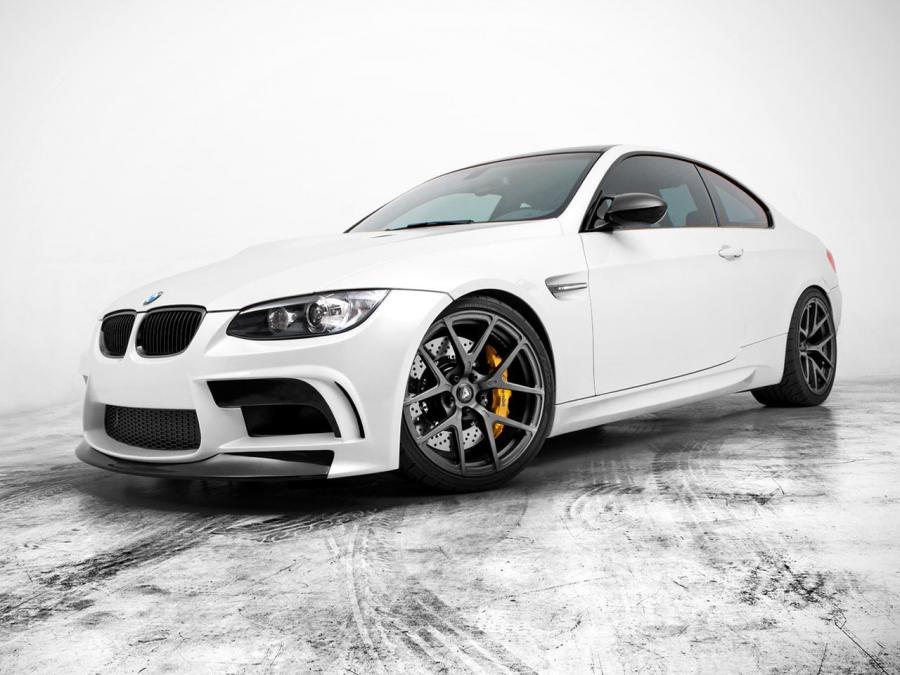 BMW M3 Coupe GTS5 by Vorsteiner 2012 года  (фото 1 из 8)